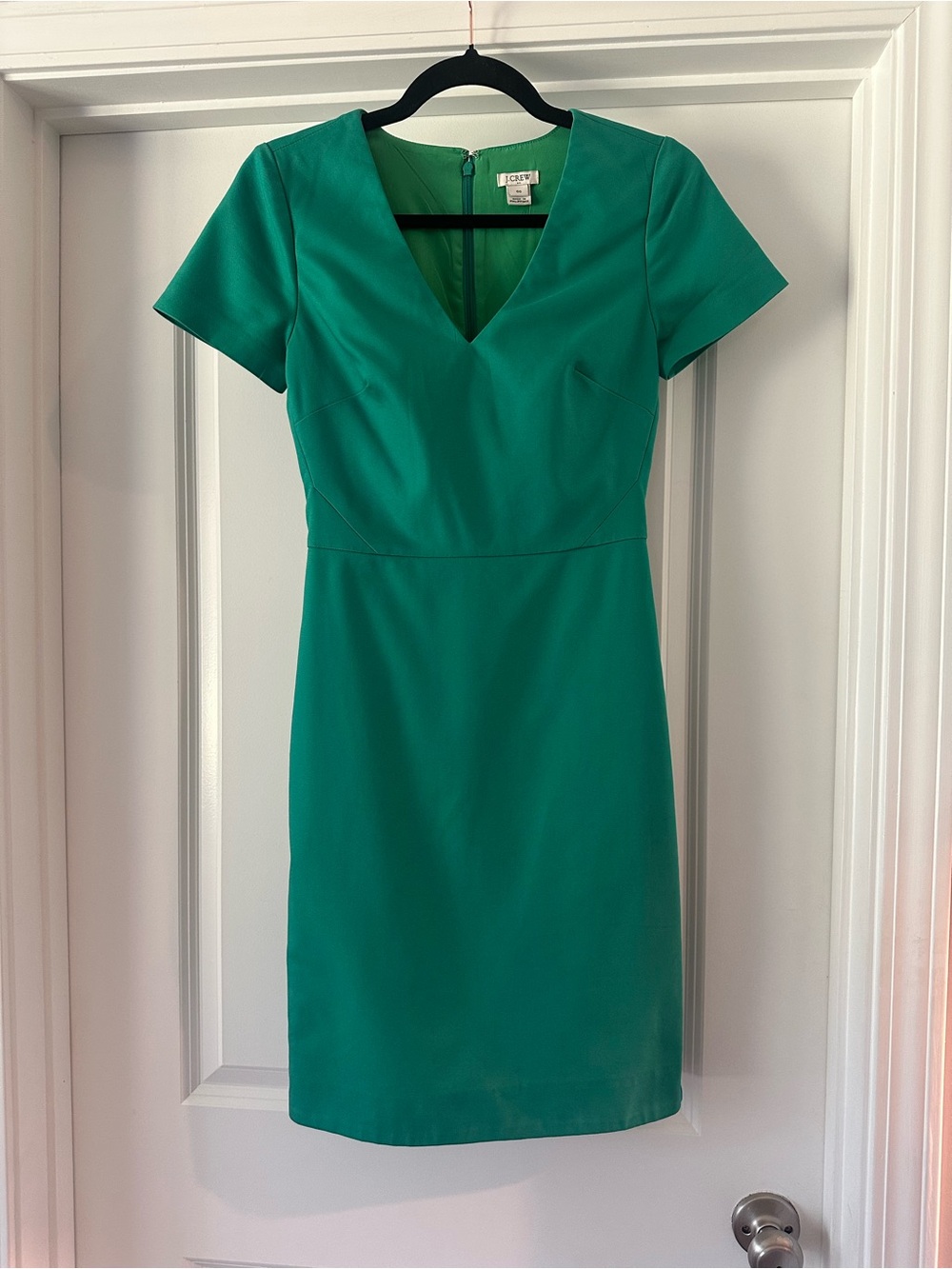 J. Crew Classic Green V‑Neck Short Sleeve Sheath Dress. Work|Office|Business
